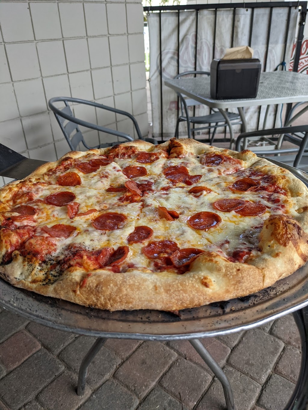 Momos Pizza - Market Street | restaurant | 1410 Market St STE C1, Tallahassee, FL 32312, USA | 8504120222 OR +1 850-412-0222