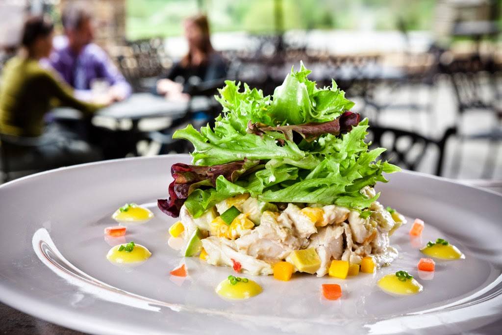 Knickers Pub | restaurant | 2700 Mt Rose Ave, York, PA 17402, USA | 7177550123 OR +1 717-755-0123