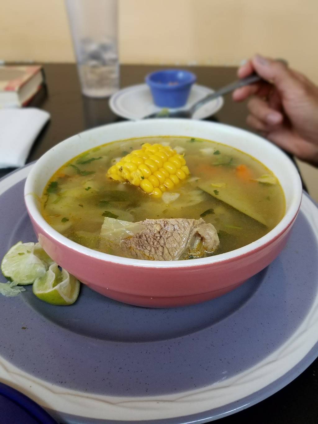 Antojitos Mexicanos | restaurant | 936 US-1, Fort Pierce, FL 34950, USA | 7722524775 OR +1 772-252-4775