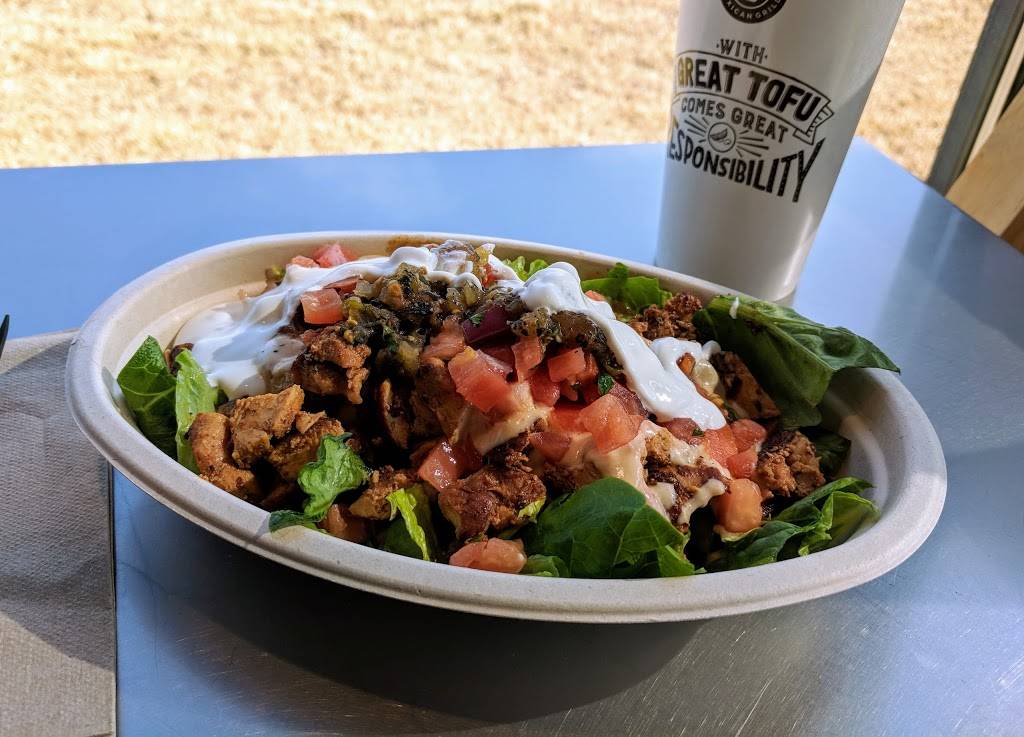 Chipotle Mexican Grill | restaurant | 420 S Hurstbourne Pkwy, Louisville, KY 40222, USA | 5024253017 OR +1 502-425-3017