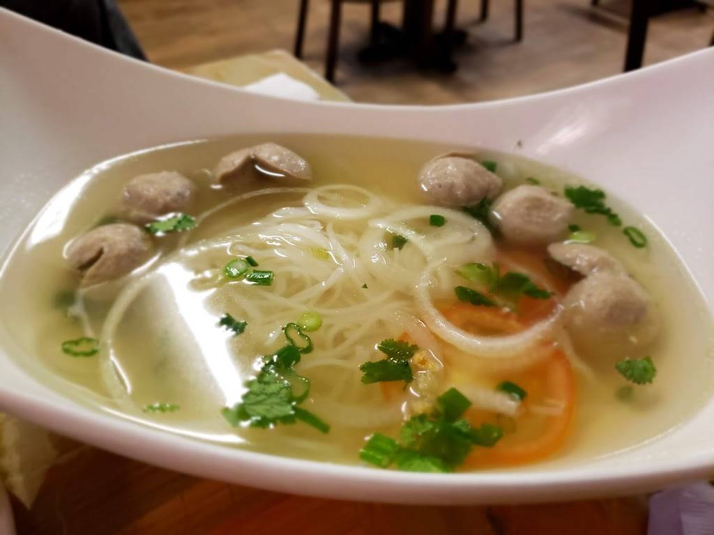 Nisa Thai Asian Cuisine | restaurant | 118 S Belvidere St, Richmond, VA 23220, USA | 8043431113 OR +1 804-343-1113