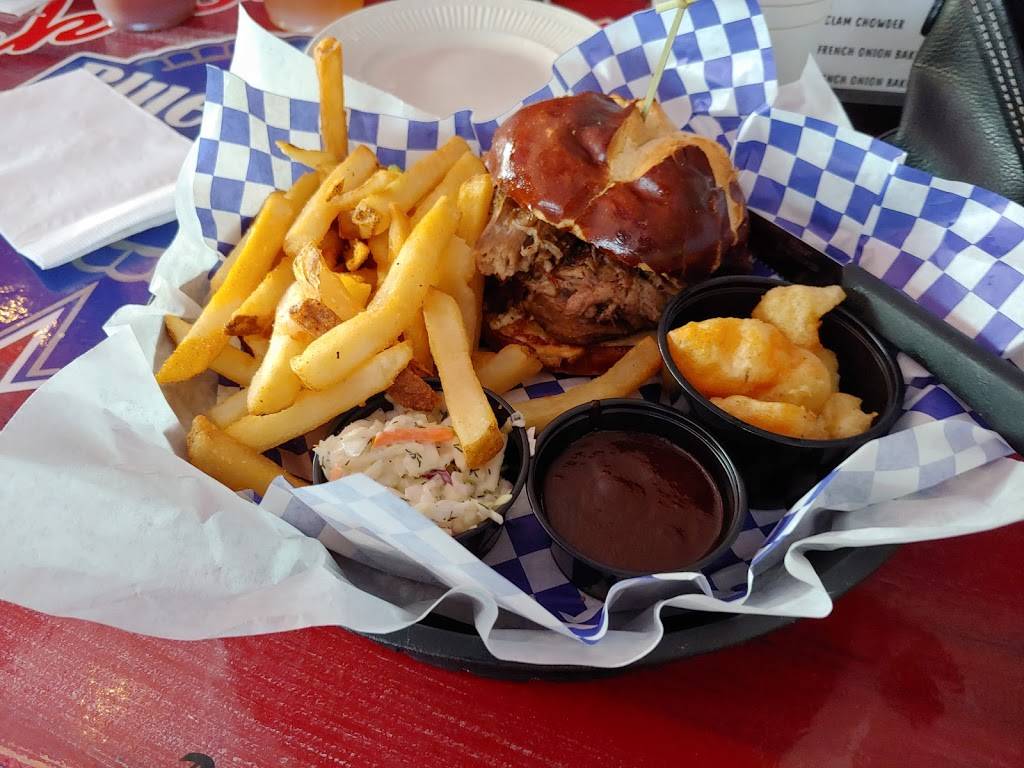 Jacksons Blue Ribbon Pub Wauwatosa | restaurant | 11302 W Bluemound Rd, Wauwatosa, WI 53226, USA | 4149884485 OR +1 414-988-4485