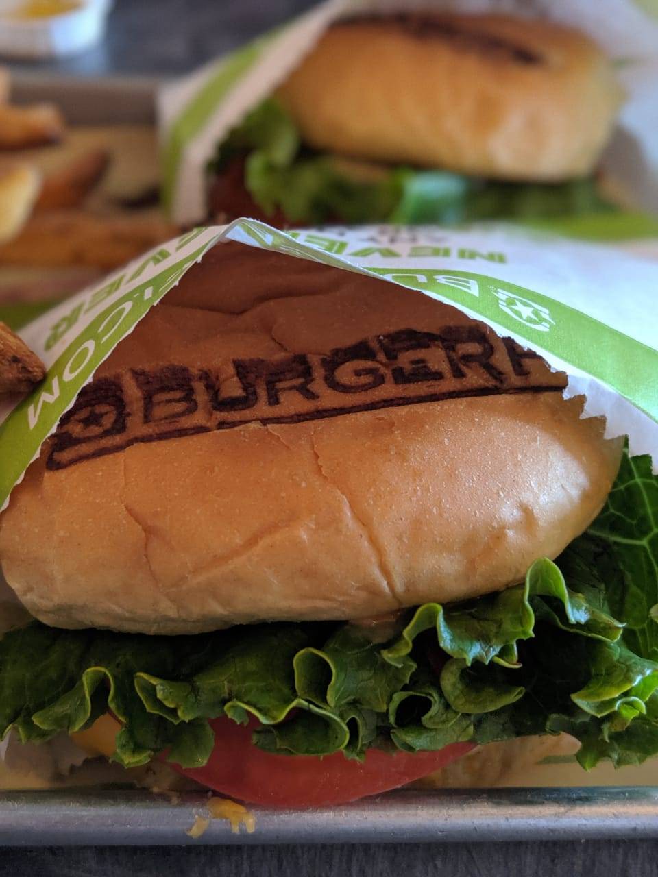 BurgerFi | restaurant | 6 S Ocean Blvd, Delray Beach, FL 33483, USA | 5612789590 OR +1 561-278-9590