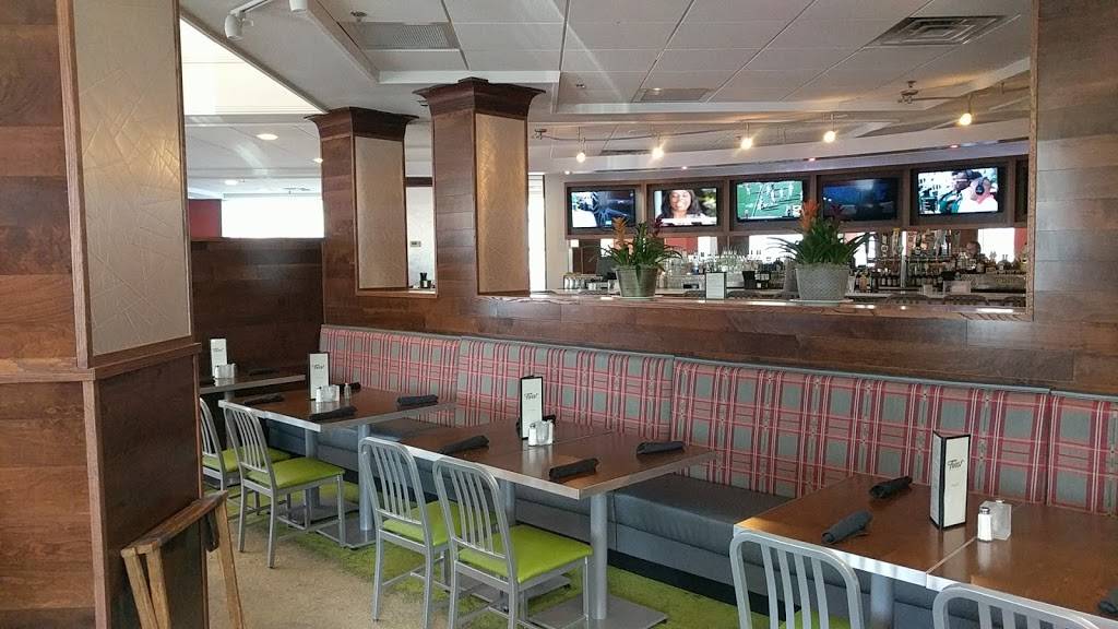 Twist Bar & Grill | restaurant | 6617 Odana Rd, Madison, WI 53719, USA | 6088330110 OR +1 608-833-0110