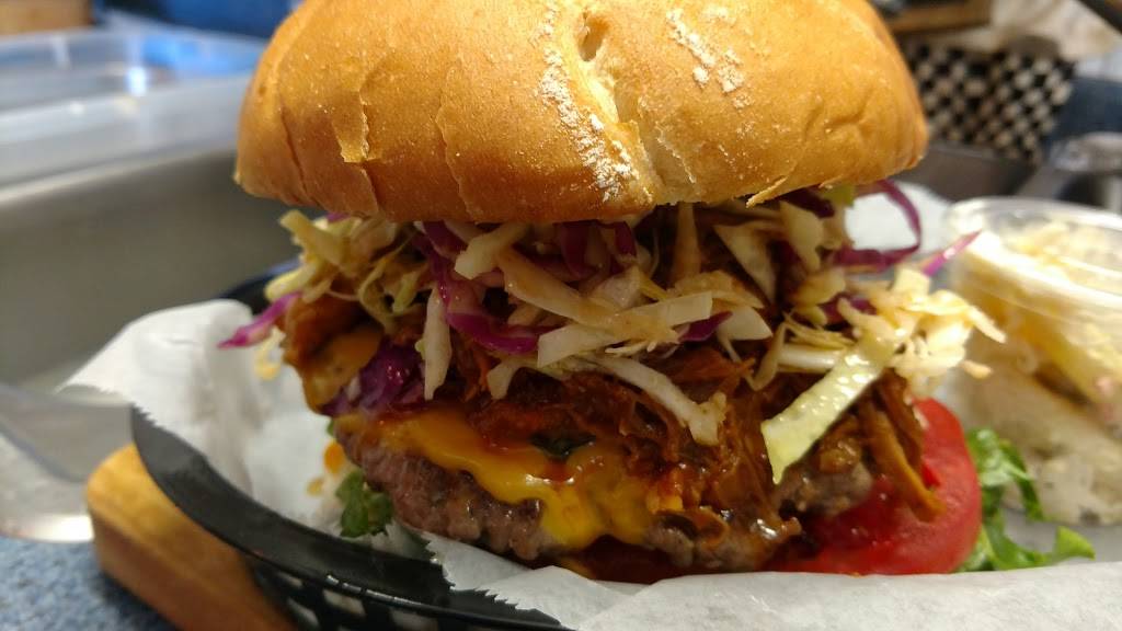 Brookies Food Stand | restaurant | 285 W Main St, East Brookfield, MA 01515, USA | 7742000537 OR +1 774-200-0537