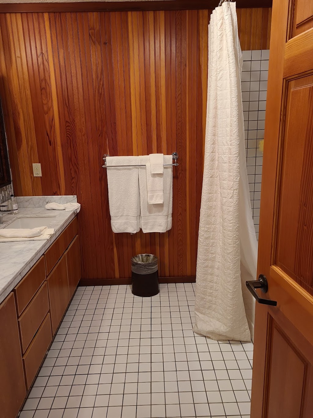 Stanford Inn & Resort on the Mendocino Coast | restaurant | POB 487, 44850 Comptche Ukiah Rd, Mendocino, CA 95460, USA | 7079375615 OR +1 707-937-5615