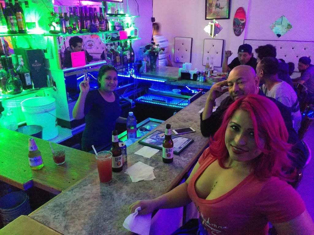 El Pulgarcito Restaurant and Bar | restaurant | 5313 Georgia Ave NW, Washington, DC 20011, USA | 2028462591 OR +1 202-846-2591