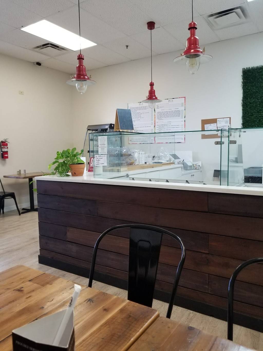 Voi-La | restaurant | 13889 Wellington Trace A8, Wellington, FL 33414, USA | 5613353072 OR +1 561-335-3072