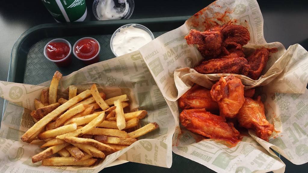 Wingstop | restaurant | 6998 S Zarzamora St, San Antonio, TX 78224, USA | 2109279464 OR +1 210-927-9464