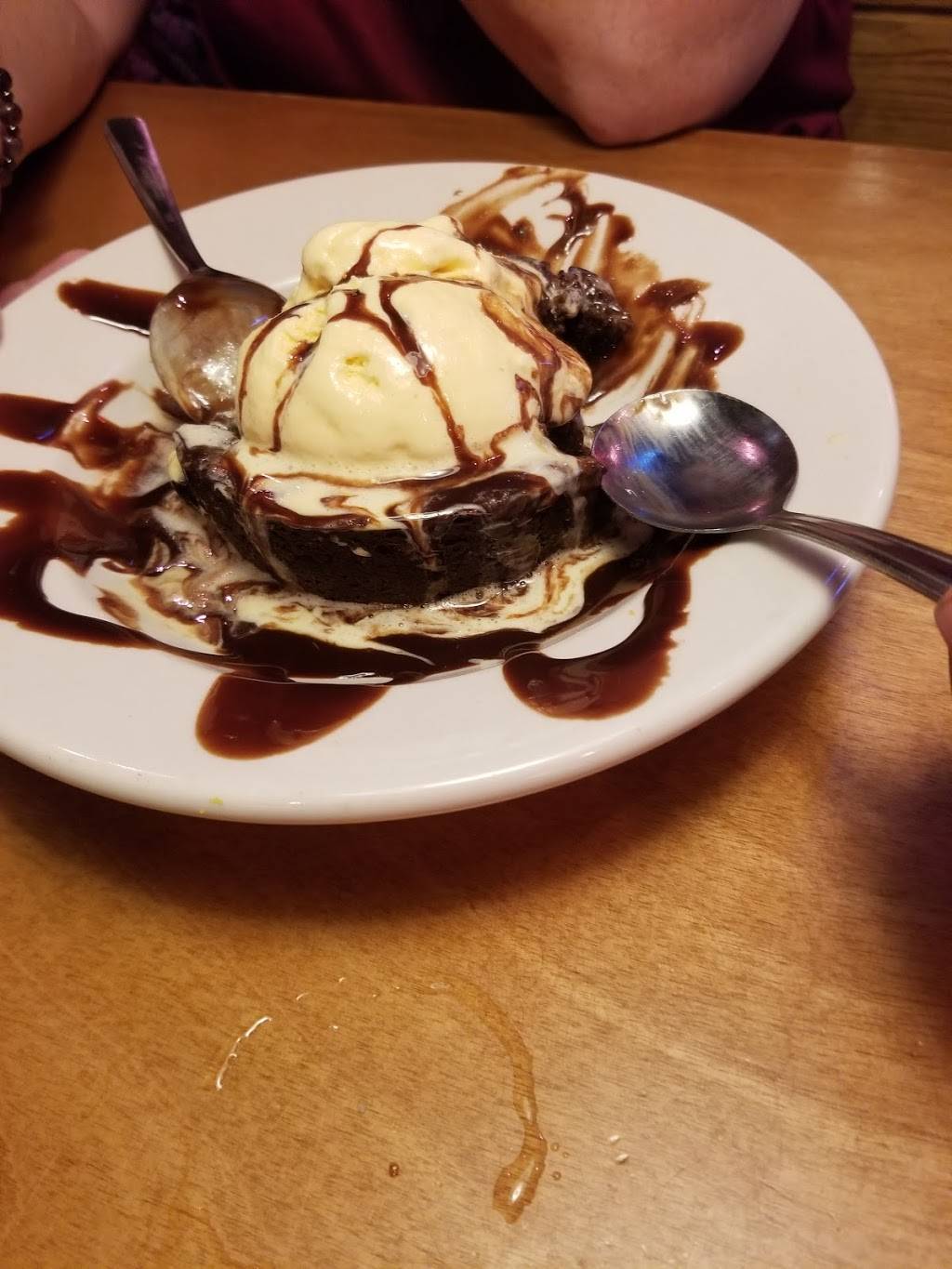 Texas Roadhouse | restaurant | 1863 Remount Rd, Gastonia, NC 28054, USA | 7048109631 OR +1 704-810-9631