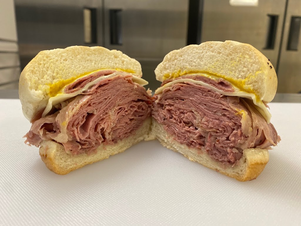 Mr. Ds Corned Beef Deli | restaurant | 23005 Gratiot Ave, Eastpointe, MI 48021, USA | 5862003933 OR +1 586-200-3933