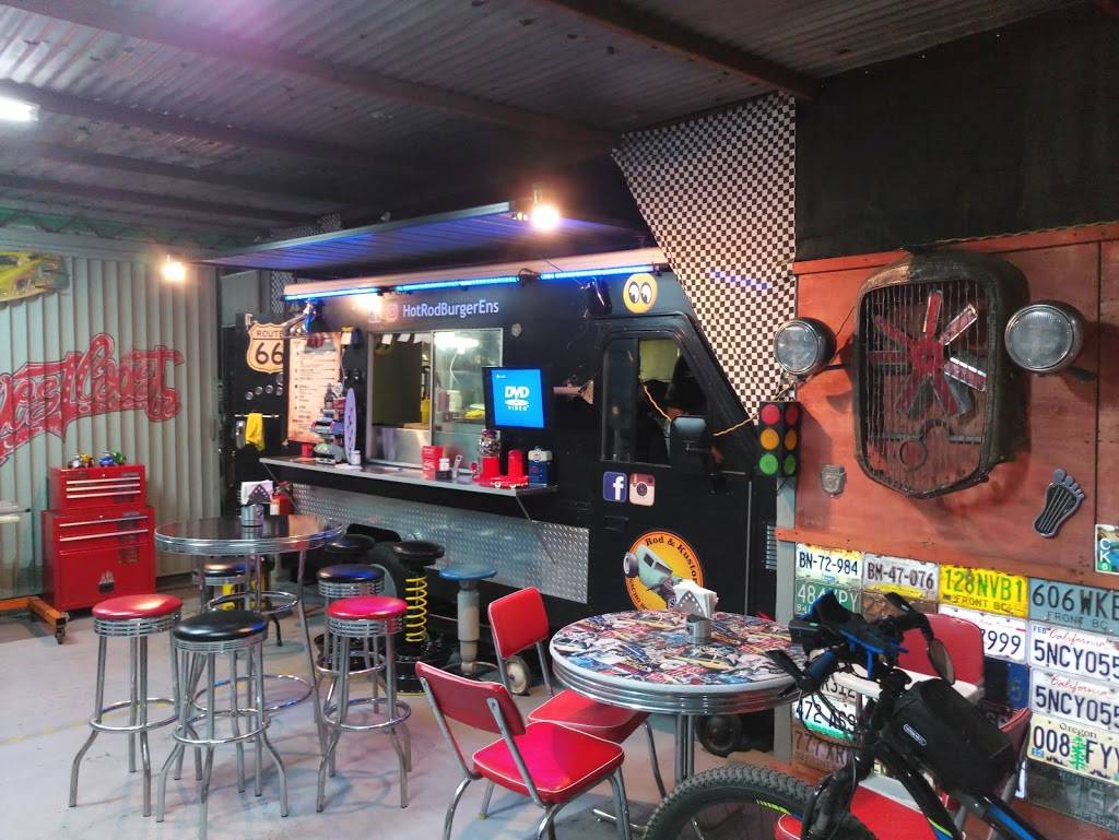 Hot Rod Burger | restaurant | 22800, Alvarado 1288, Camilo Flores, 22800 Ensenada, B.C., Mexico | 016461615264 OR +52 646 161 5264