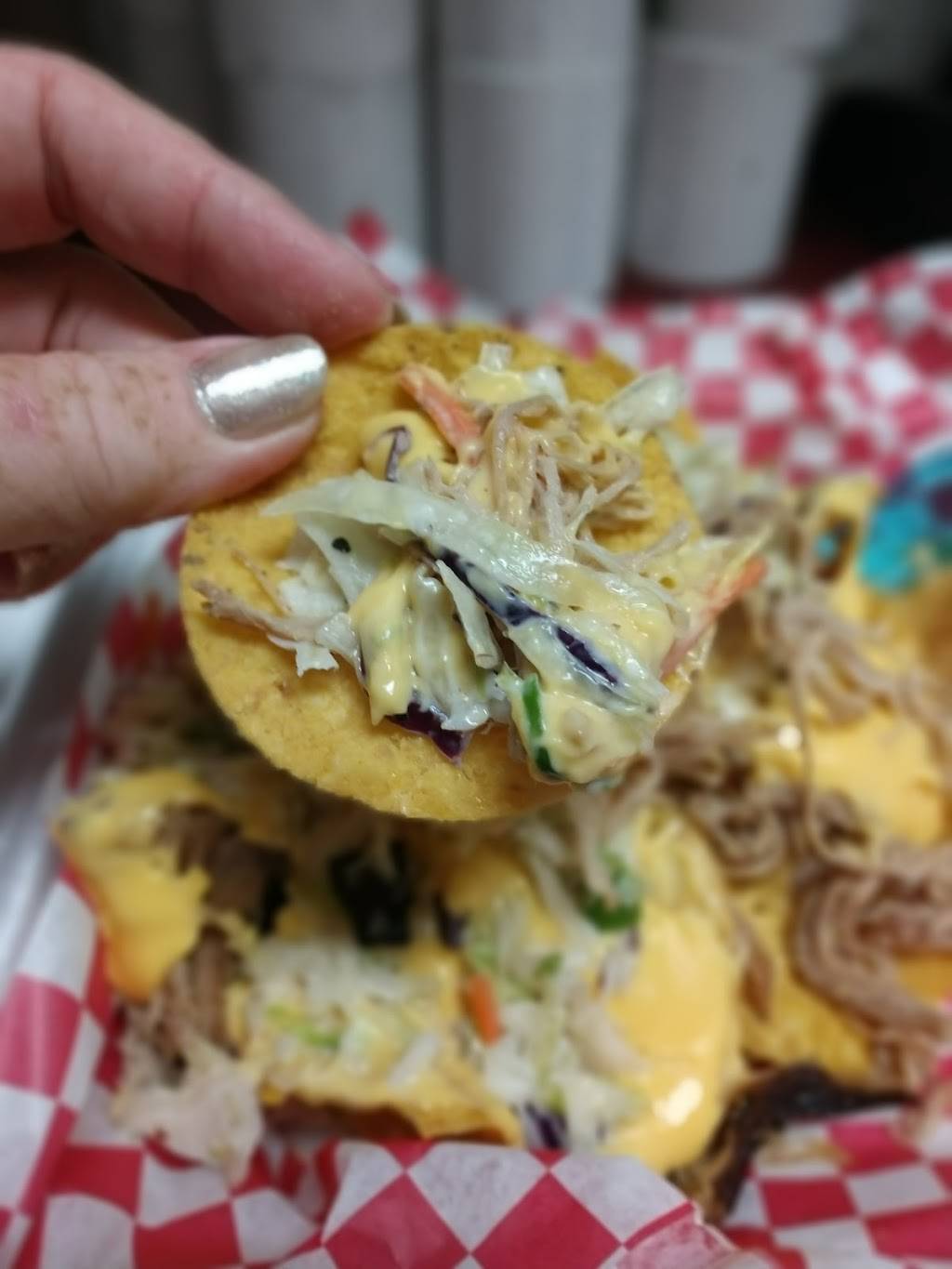 Perrys BBQ Cafeteria Style | restaurant | 1055 Mineral Wells Ave, Paris, TN 38242, USA | 7314079040 OR +1 731-407-9040