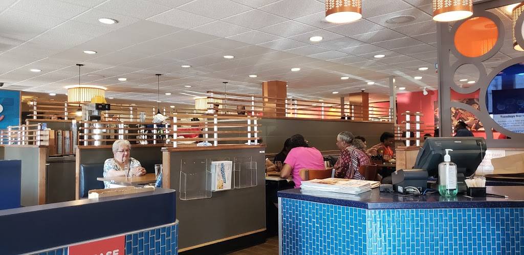 IHOP | restaurant | 7714 Midlothian Turnpike, Richmond, VA 23235, USA | 8043271650 OR +1 804-327-1650