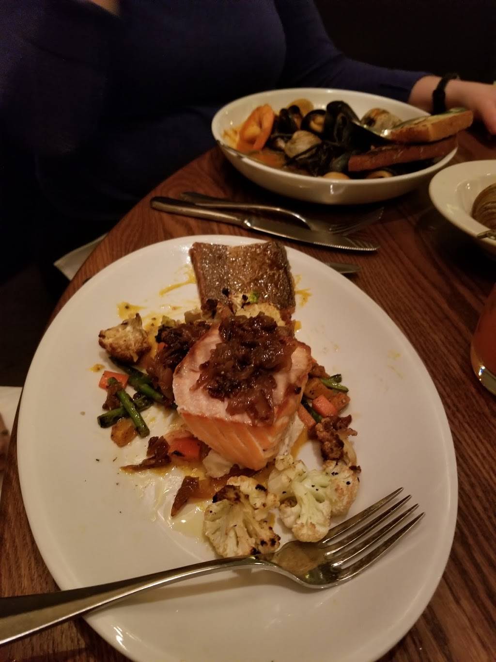 Public Kitchen And Bar | restaurant | 120 Francis St, Providence, RI 02903, USA | 4019195050 OR +1 401-919-5050