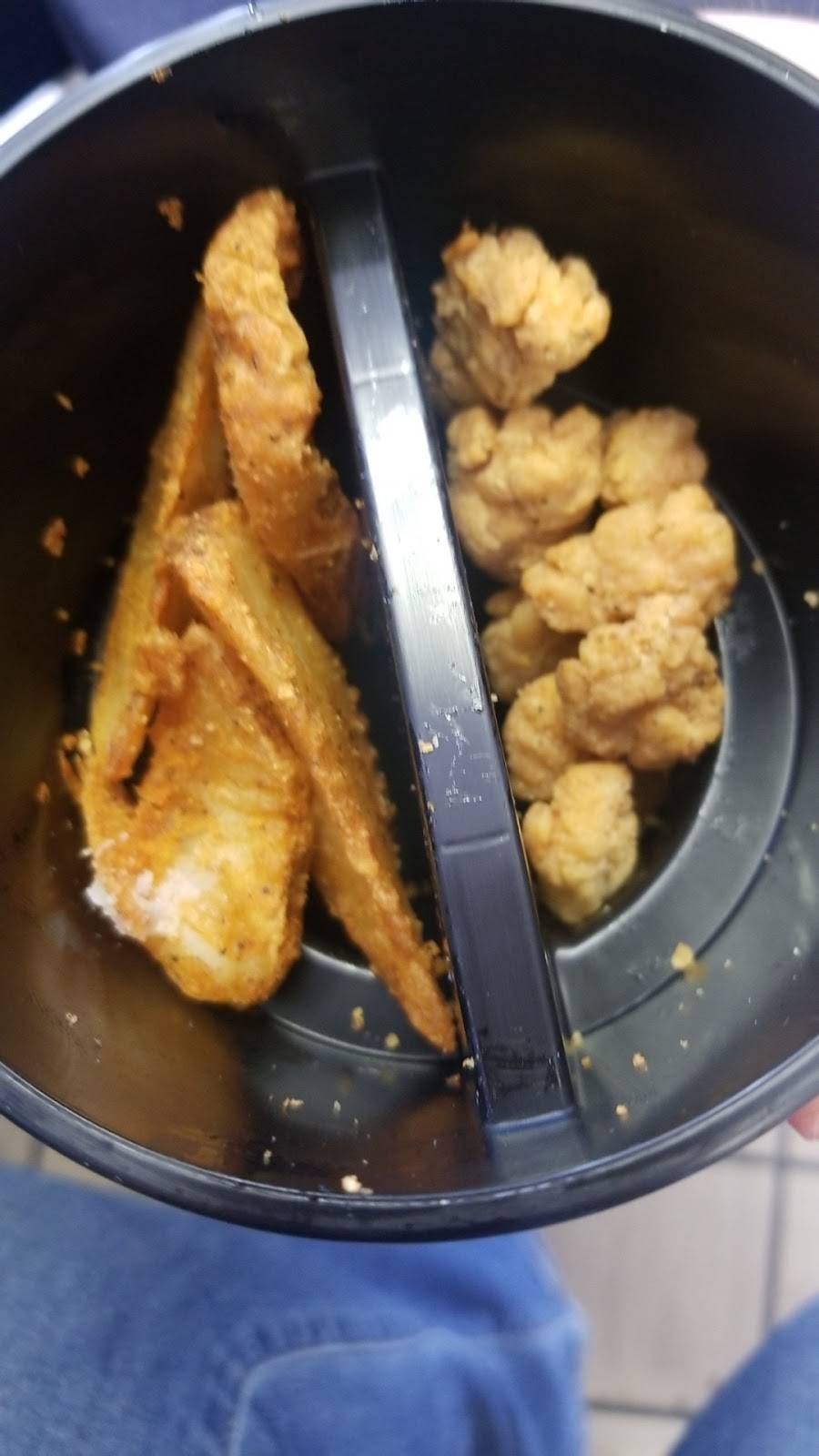 KFC | restaurant | 400 Sheridan Rd, Noblesville, IN 46060, USA | 3177735958 OR +1 317-773-5958