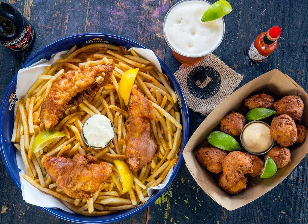 Shuck Shack | restaurant | 520 E Grayson St, San Antonio, TX 78215, USA | 2102367422 OR +1 210-236-7422