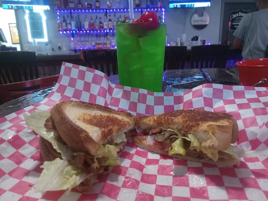 The Country Gym - Milton | restaurant | 5198 Willing St, Milton, FL 32570, USA | 8506654143 OR +1 850-665-4143