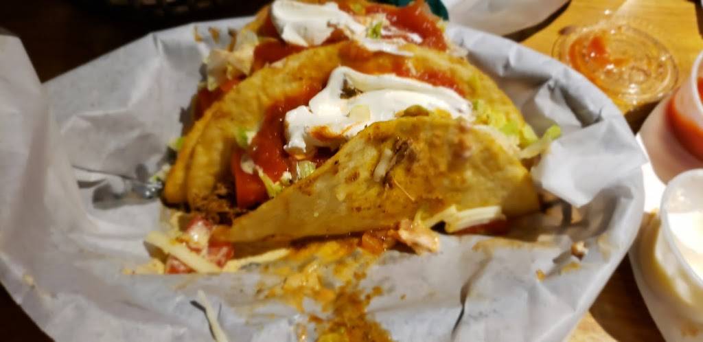 Ole Tyme Charleys | restaurant | 31 S River St, Plains, PA 18705, USA | 5708223332 OR +1 570-822-3332