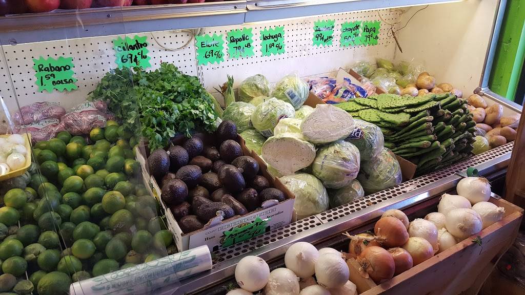 Las Mexicanas Super Market | restaurant | 414 S Sherman Dr, Indianapolis, IN 46201, USA | 3173510149 OR +1 317-351-0149