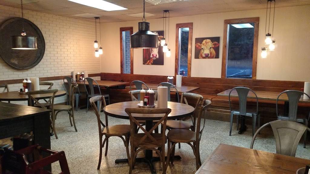 The Smokin Pig - Easley | restaurant | 701 S Pendleton St, Easley, SC 29640, USA | 8644425074 OR +1 864-442-5074