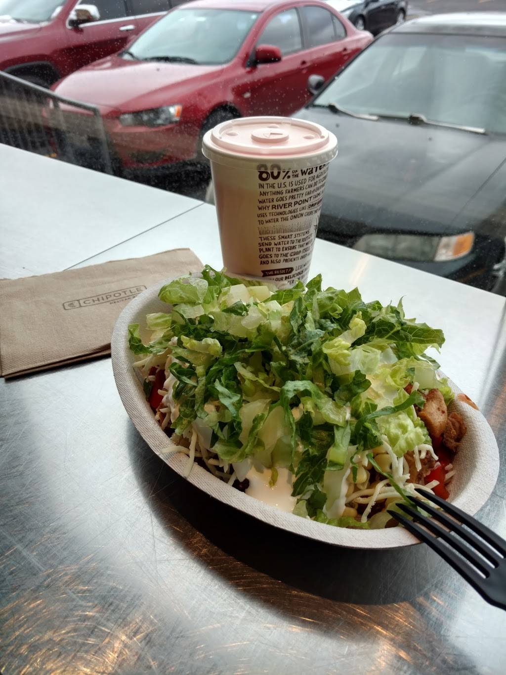 Chipotle Mexican Grill | restaurant | 396 W Army Trail Rd, Bloomingdale, IL 60108, USA | 6308932108 OR +1 630-893-2108