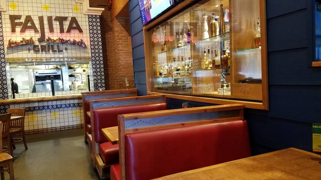 On The Border Mexican Grill & Cantina | restaurant | 298 E Via Rancho Pkwy, Escondido, CA 92025, USA | 7602339777 OR +1 760-233-9777