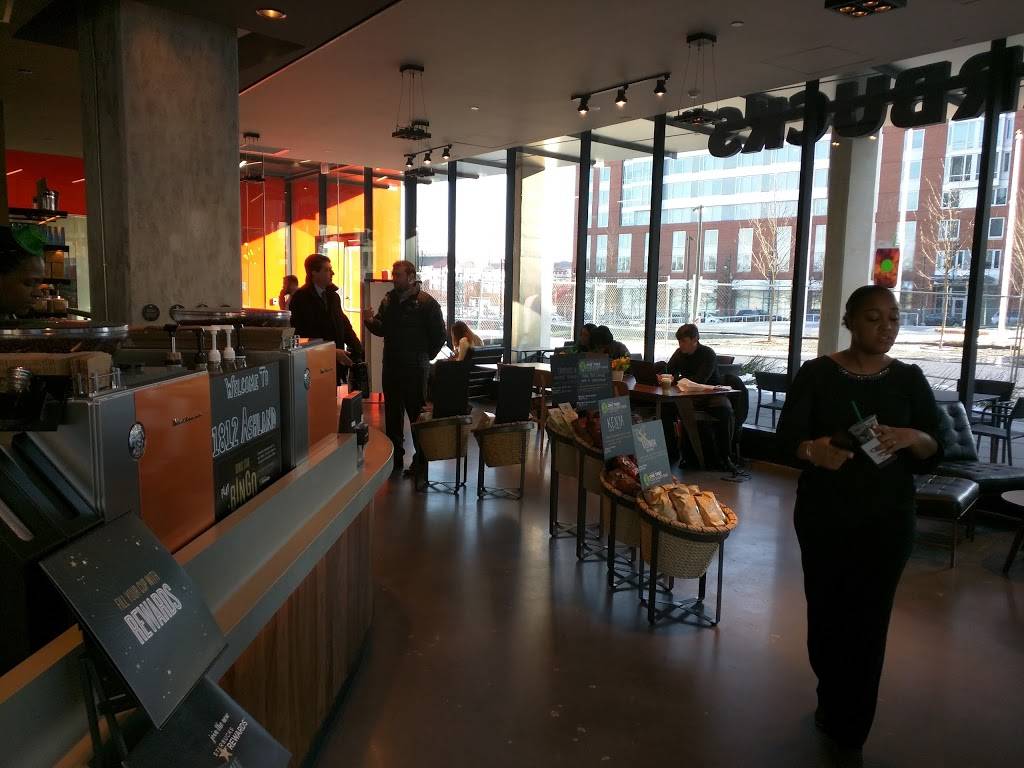 Starbucks | cafe | 1812 Ashland Ave, Baltimore, MD 21205, USA | 4435919395 OR +1 443-591-9395