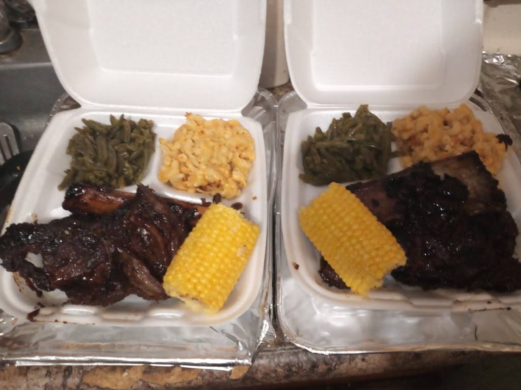 Mizzs Wings N Things | restaurant | 5212 Florence Ave, Philadelphia, PA 19143, USA | 2673489237 OR +1 267-348-9237