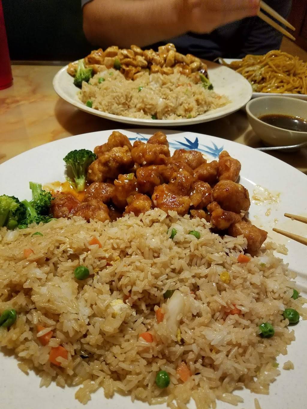 Seasons Hibachi & Sushi | restaurant | 785 Shugart Rd #9a, Dalton, GA 30720, USA | 7065299988 OR +1 706-529-9988