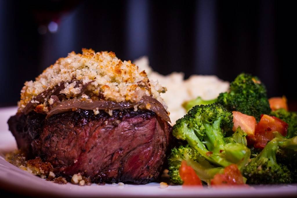 Salt Creek Grille Valencia | restaurant | 24415 Town Center Dr #115, Valencia, CA 91355, USA | 6612229999 OR +1 661-222-9999