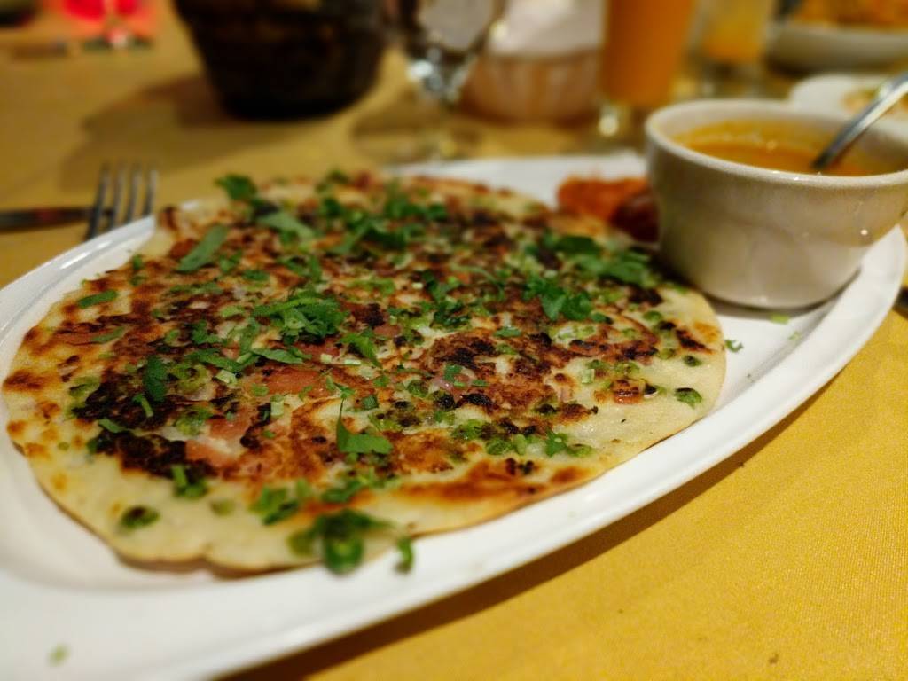 The Curry Club | restaurant | 10 Woods Corner Rd, Setauket- East Setauket, NY 11733, USA | 6317514845 OR +1 631-751-4845