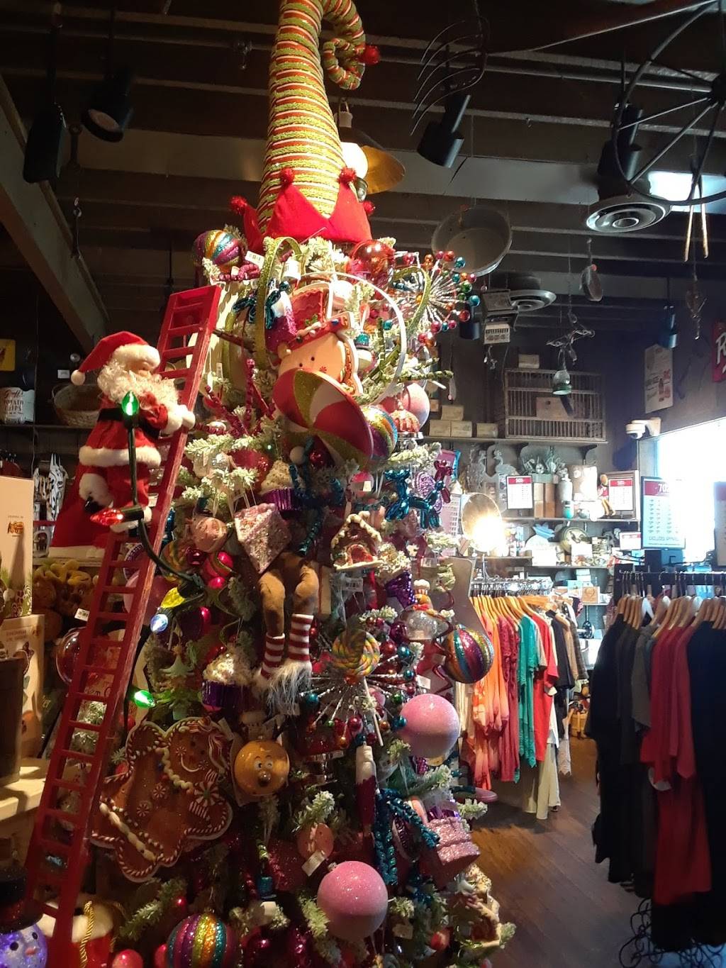 Cracker Barrel Old Country Store | restaurant | 2340 Post Dr, Indianapolis, IN 46219, USA | 3178971042 OR +1 317-897-1042