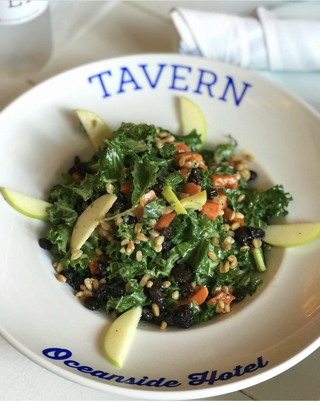 The Tavern | restaurant | 6084 Collins Ave, Miami Beach, FL 33140, USA | 3057638125 OR +1 305-763-8125