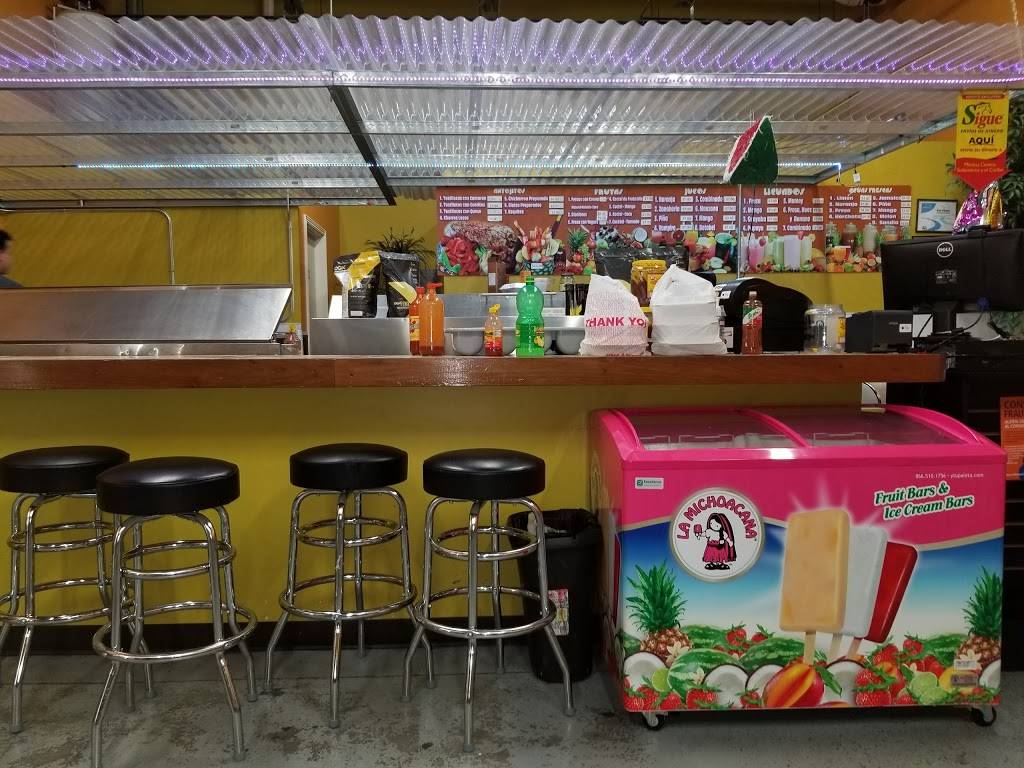 Fruity Bar | restaurant | 1970 W 3500 S unit 15, West Valley City, UT 84119, USA | 8012595506 OR +1 801-259-5506