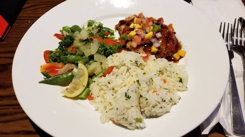 TGI Fridays | restaurant | 880 Kidder St, Wilkes-Barre, PA 18702, USA | 5708239923 OR +1 570-823-9923