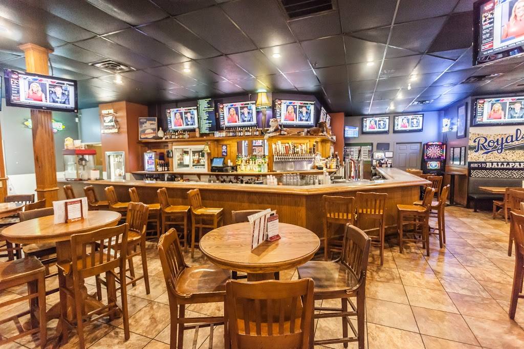 The Landing Eatery & Pub | restaurant | 1189 W Kansas St, Liberty, MO 64068, USA | 8167925230 OR +1 816-792-5230