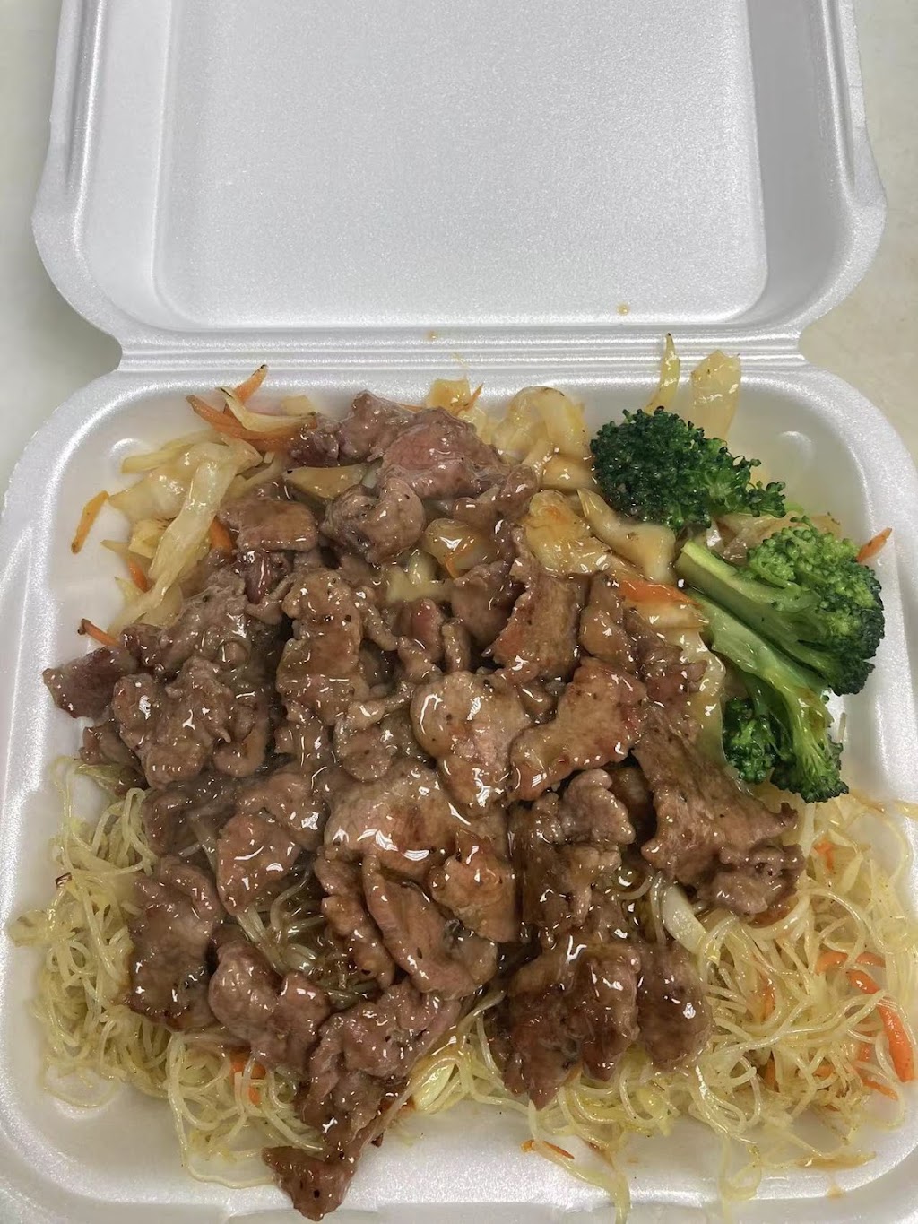 ZHOUS MONGOLIAN BBQ | restaurant | 1122 E Grand Ave, Rothschild, WI 54474, USA | 7158410090 OR +1 715-841-0090