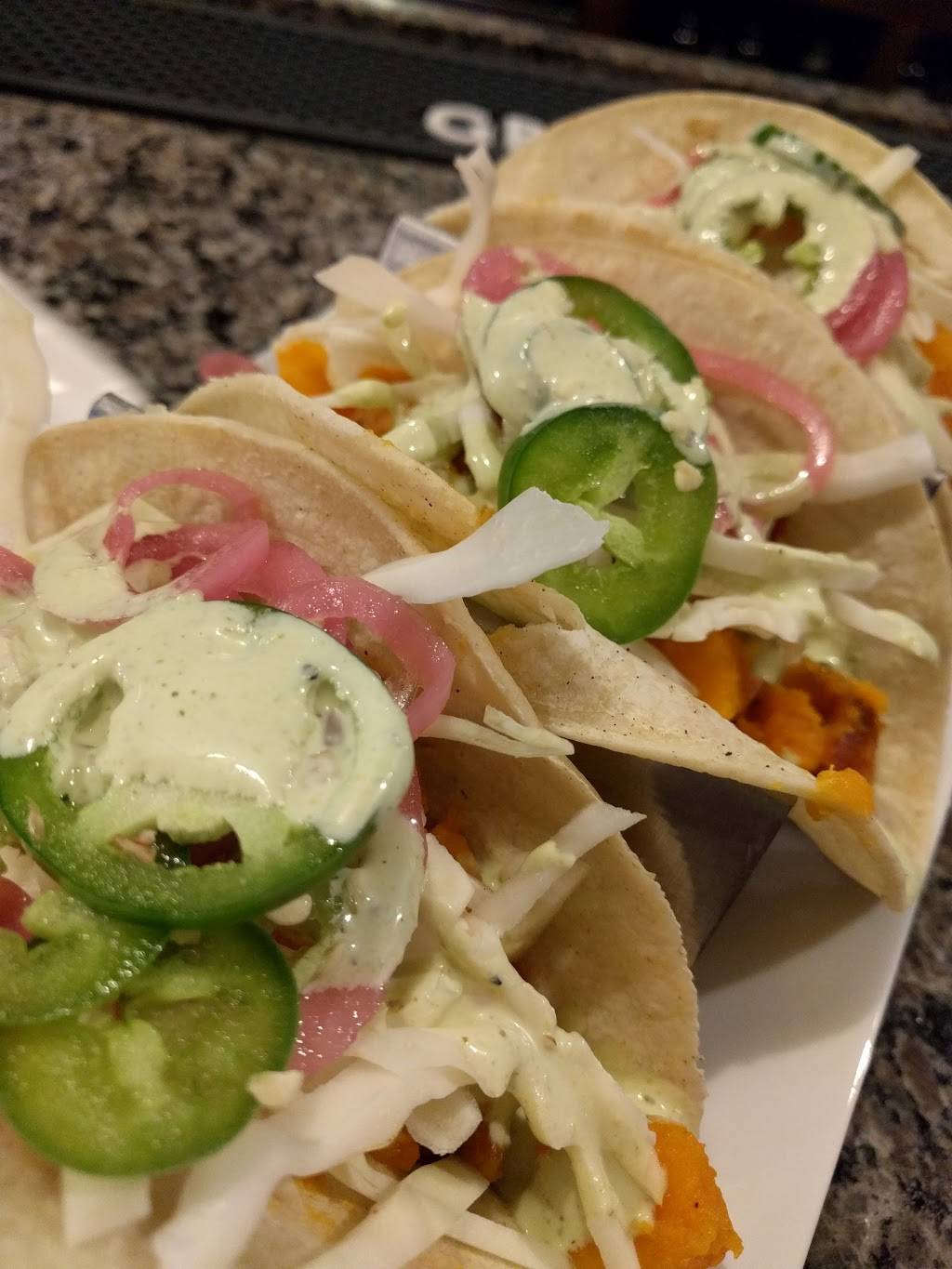 Tap & Vine | restaurant | 171 Quinnipiac St, Wallingford, CT 06492, USA | 2037740660 OR +1 203-774-0660