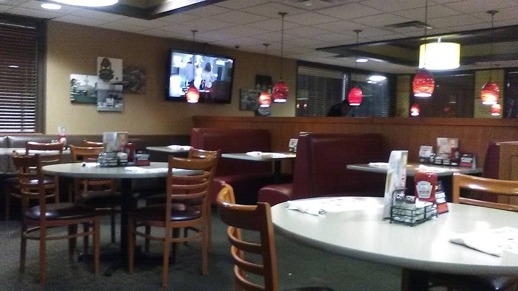 Dennys | restaurant | 4646 Tuscarawas St W, Canton, OH 44708, USA | 3306391691 OR +1 330-639-1691
