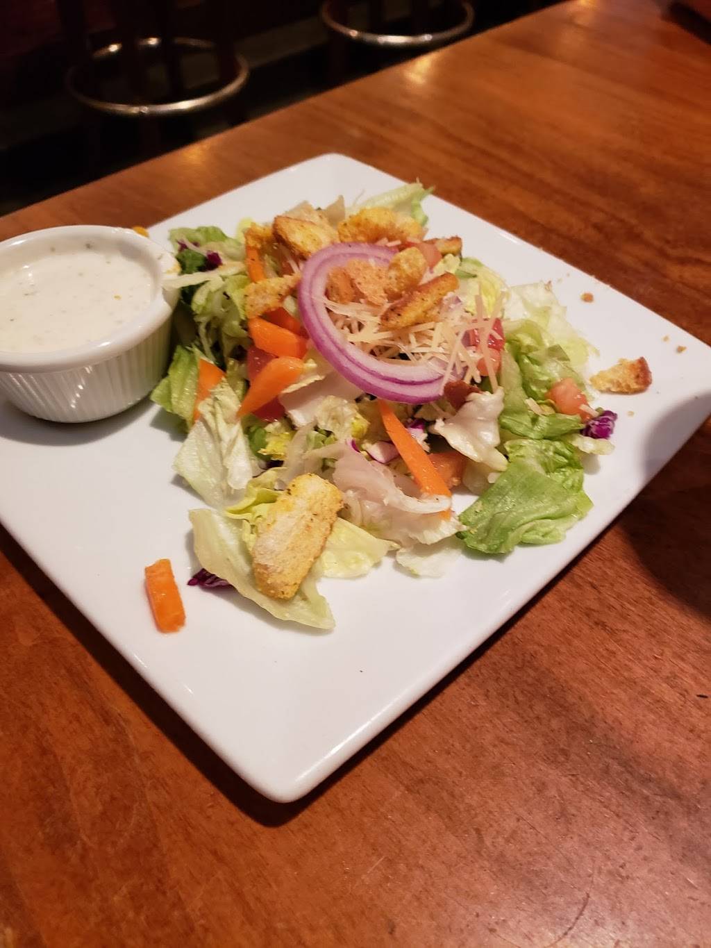 Johnny Carinos | restaurant | 19820 Northwest Fwy, Houston, TX 77065, USA | 2819701554 OR +1 281-970-1554