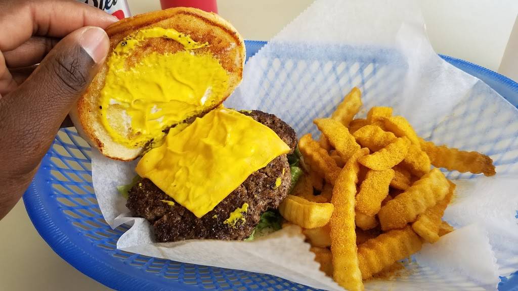 Als Tasty Burger | restaurant | 1056 E Brooks Rd, Memphis, TN 38116, USA | 9014254878 OR +1 901-425-4878