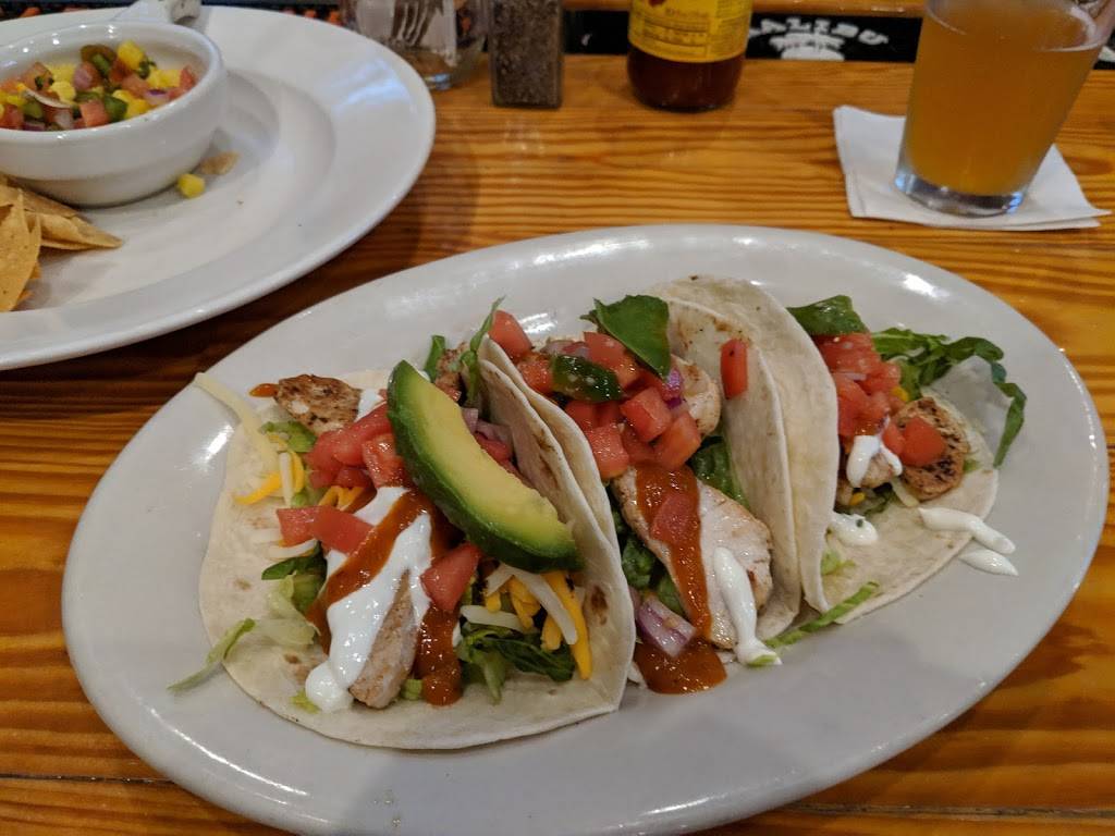 Flip Flops VB Grill | restaurant | 2217 Upton Dr, Virginia Beach, VA 23454, USA | 7574273547 OR +1 757-427-3547