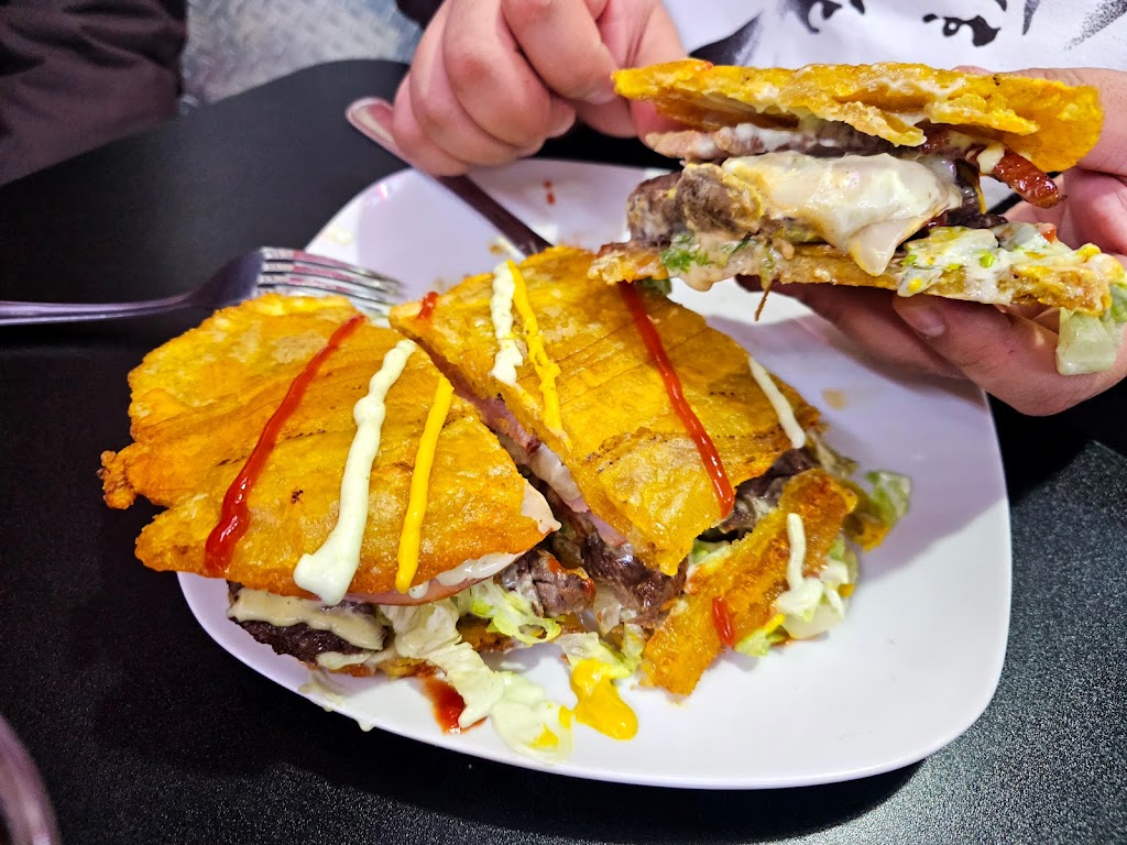 QUERICOZON | restaurant | 1940 S Cicero Ave, Cicero, IL 60804, USA | 3129561214 OR +1 312-956-1214