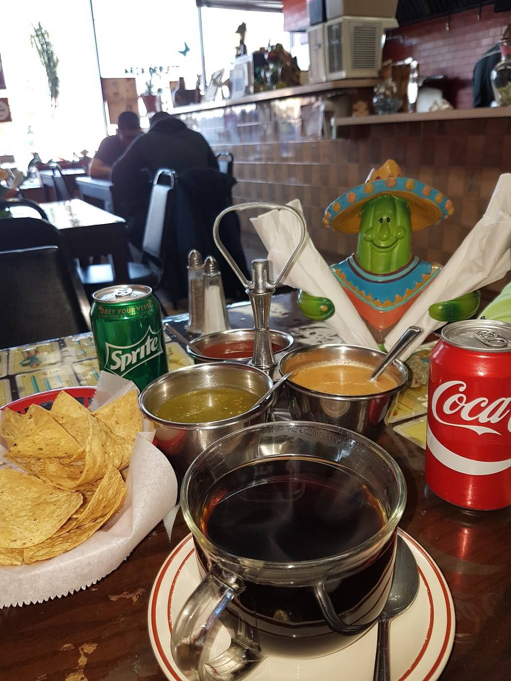 Tuxpan Mexican Grill | restaurant | 1227, 5540 N Milwaukee Ave, Chicago, IL 60630, USA | 7739304284 OR +1 773-930-4284