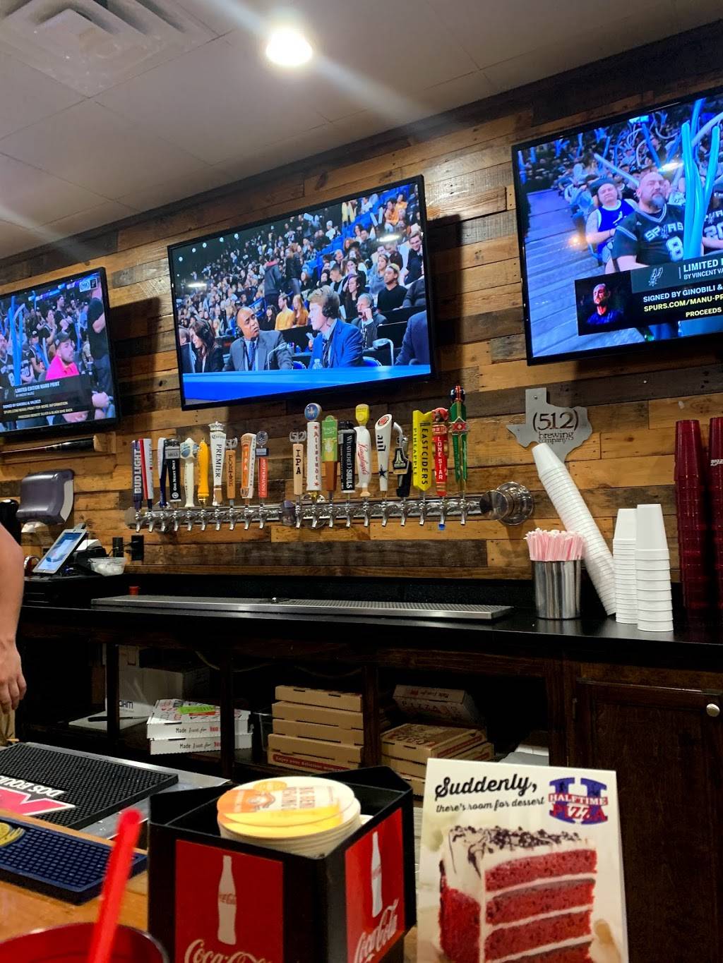 Halftime Pizza | restaurant | 7531 Bandera Rd #104, San Antonio, TX 78238, USA | 2106268000 OR +1 210-626-8000