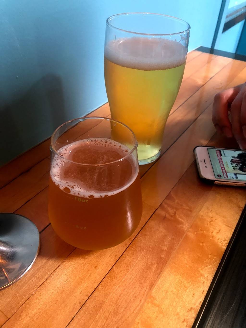 Green Cheek Beer Company | restaurant | 2957 Randolph Ave unit B, Costa Mesa, CA 92626, USA | 7147604995 OR +1 714-760-4995