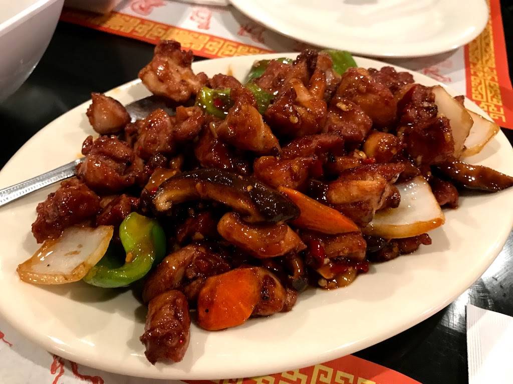 Hoys Wok Chinese Restaurant | restaurant | 7105 Sunset Blvd, Los Angeles, CA 90046, USA | 3238506637 OR +1 323-850-6637