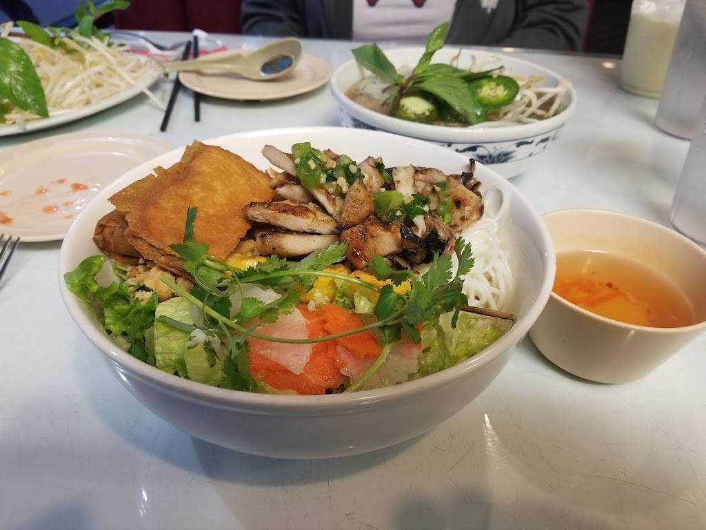 Pho Bac Hoa Viet | restaurant | 7600 Greenhaven Dr Suite 9, Sacramento, CA 95831, USA | 9163930138 OR +1 916-393-0138