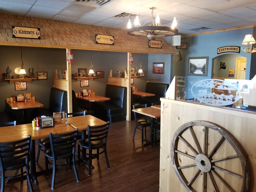 Rays Deli & Grill | restaurant | 419 FL-247, Lake City, FL 32025, USA | 3864388553 OR +1 386-438-8553